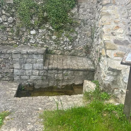 La Fuentina De Triana *